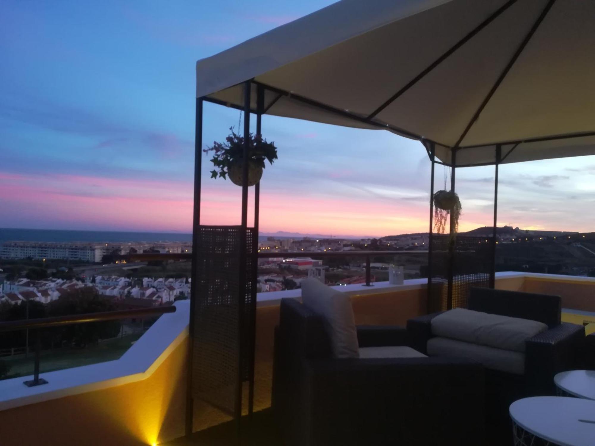 Penthouse Apartment กาซาเรส ภายนอก รูปภาพ