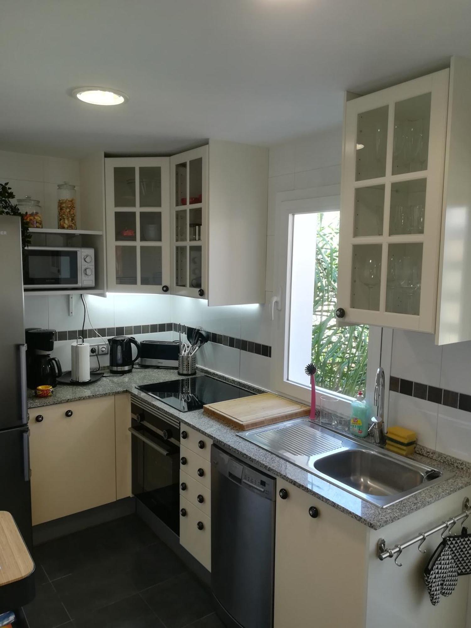 Penthouse Apartment กาซาเรส ภายนอก รูปภาพ